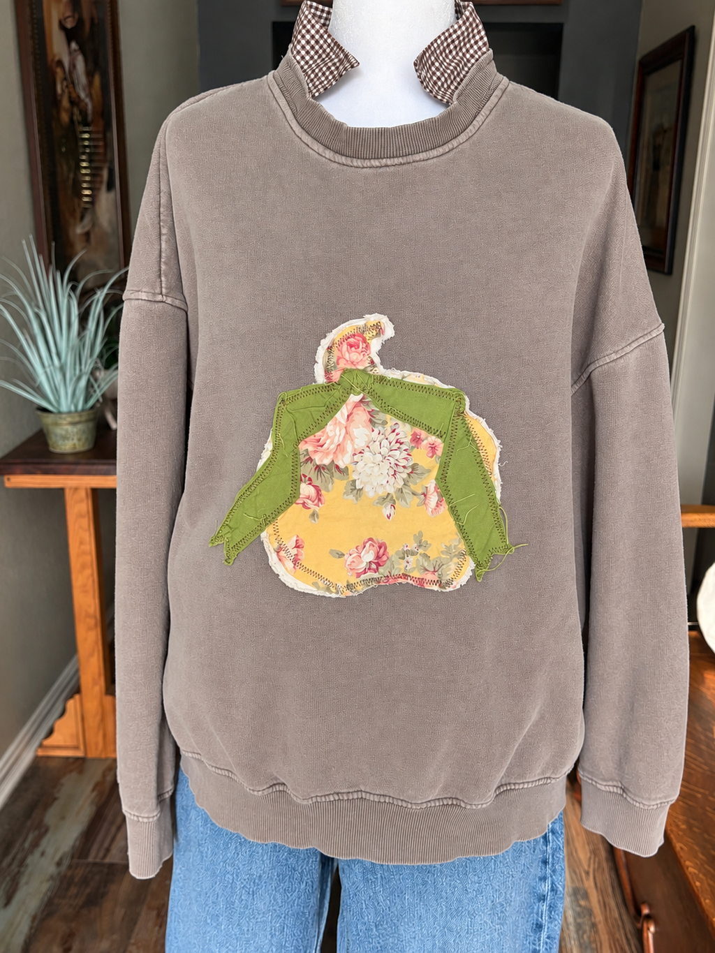 Papas Brown Pumpkin Sweatshirt~ L/XL