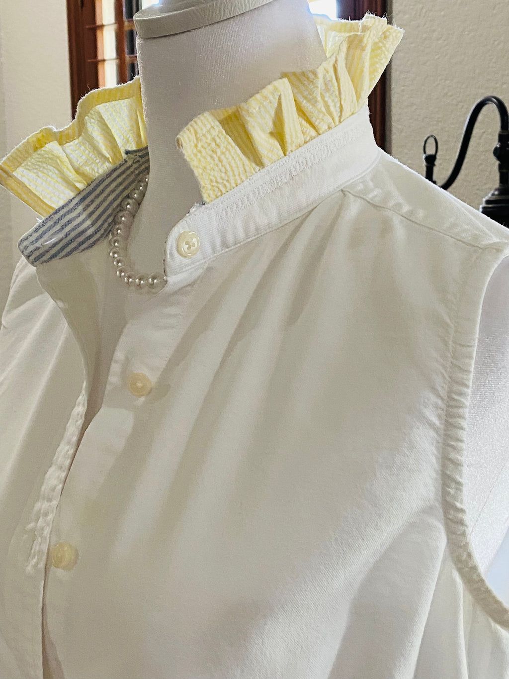 Preppy White~ M/L💛💛