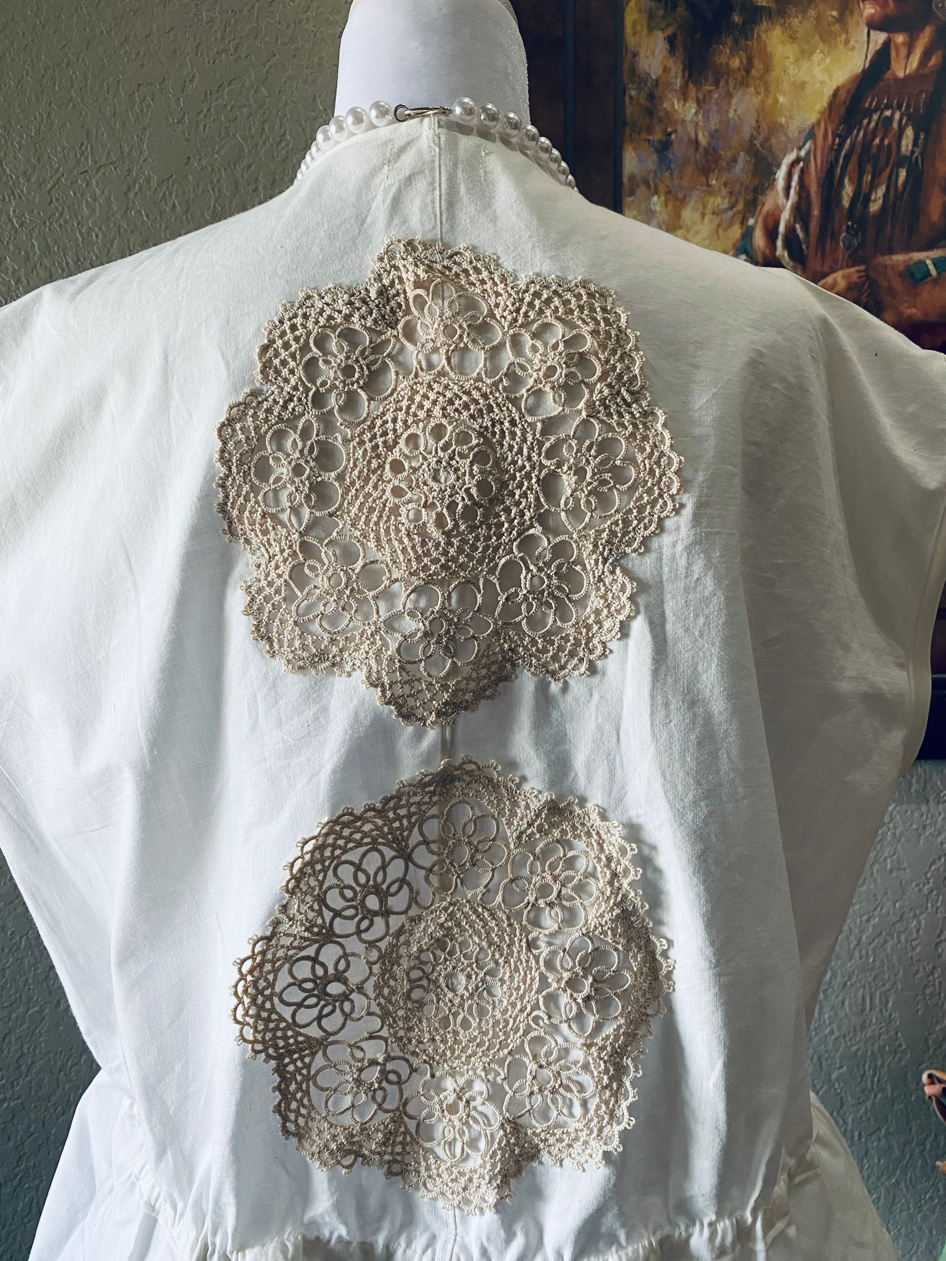 Betty Peplum Top~ Heirloom Collection 🌼