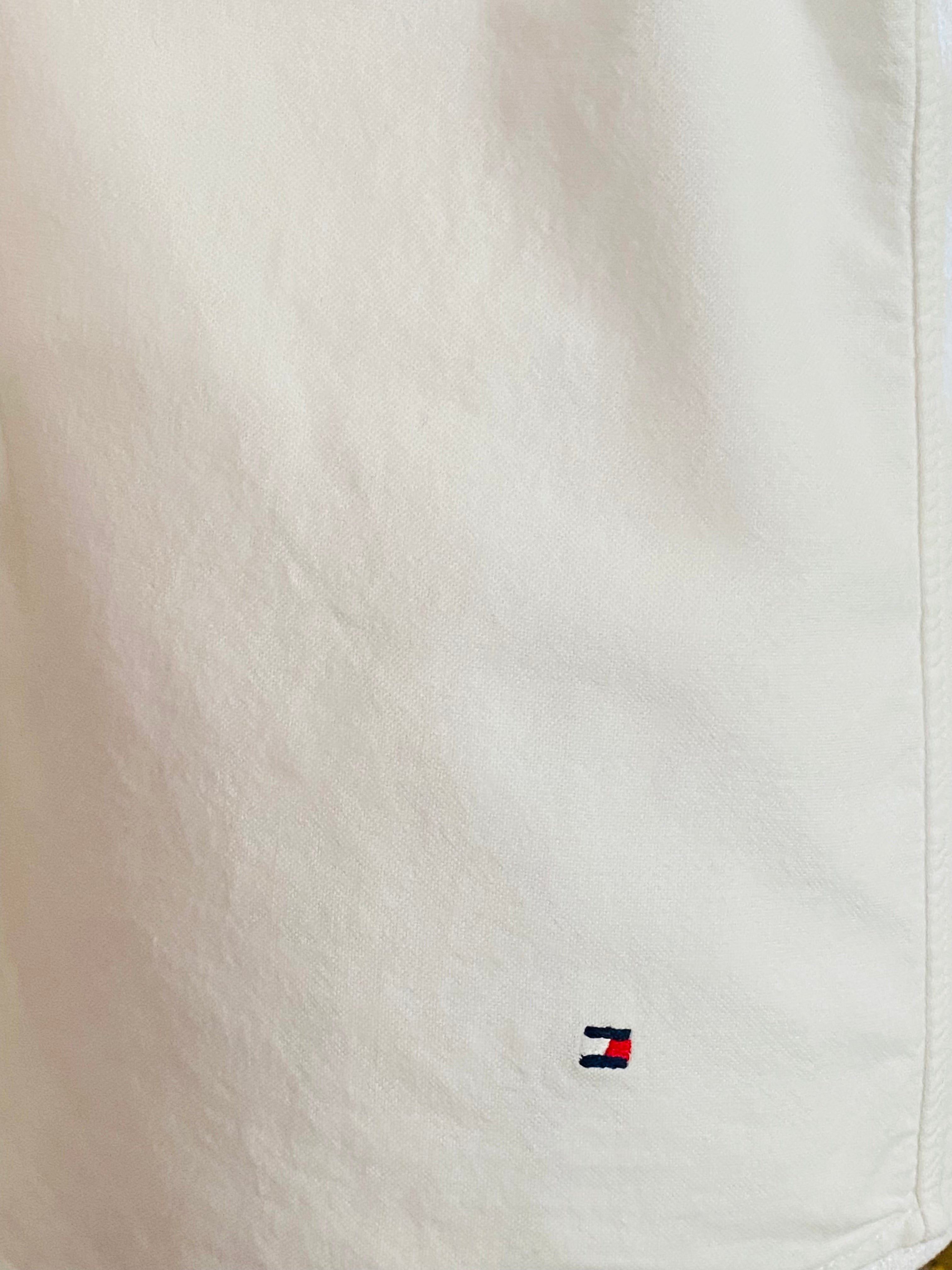 Preppy White~ M/L💛💛