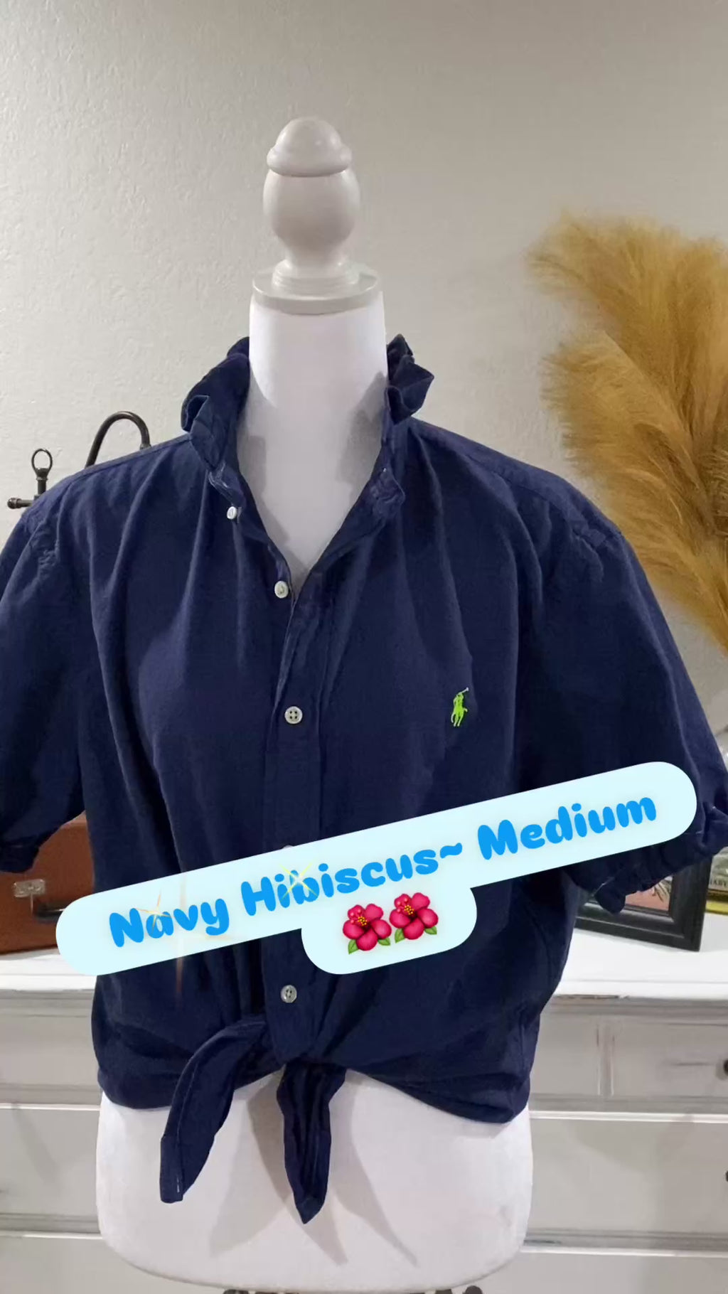 Navy Hibiscus~ Medium🌺🌺
