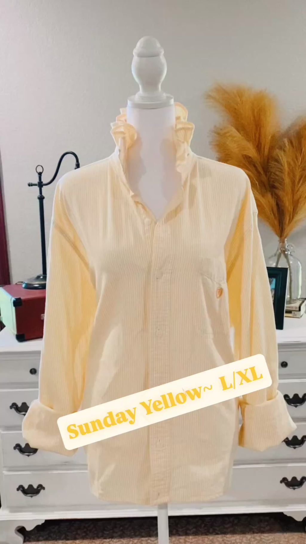 Sunday Yellow~ L/XL⭐️⭐️