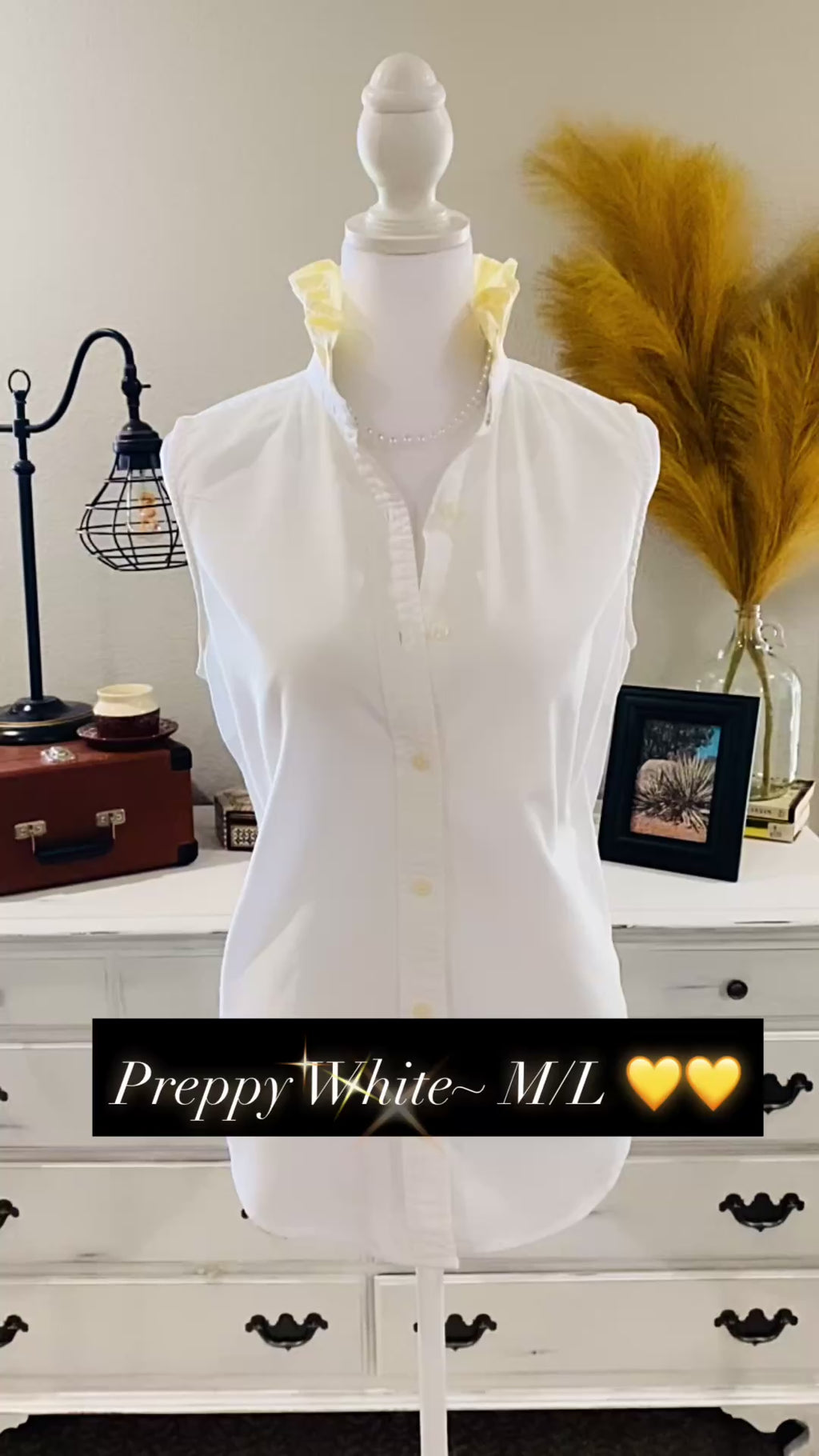 Preppy White~ M/L💛💛